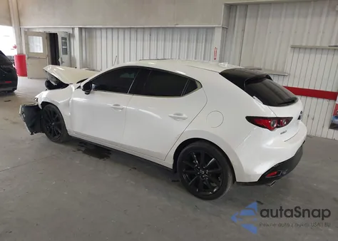 2023 Mazda Mazda3 2.5 S Premium z USA, uszkodzony, nr VIN JM1BPAMM4P1618627